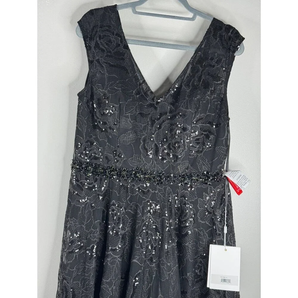 NWT Mac Duggal 12413 Embroidered Cap Sleeve A Line Black Floral Dress Size 12 - Picture 4 of 5